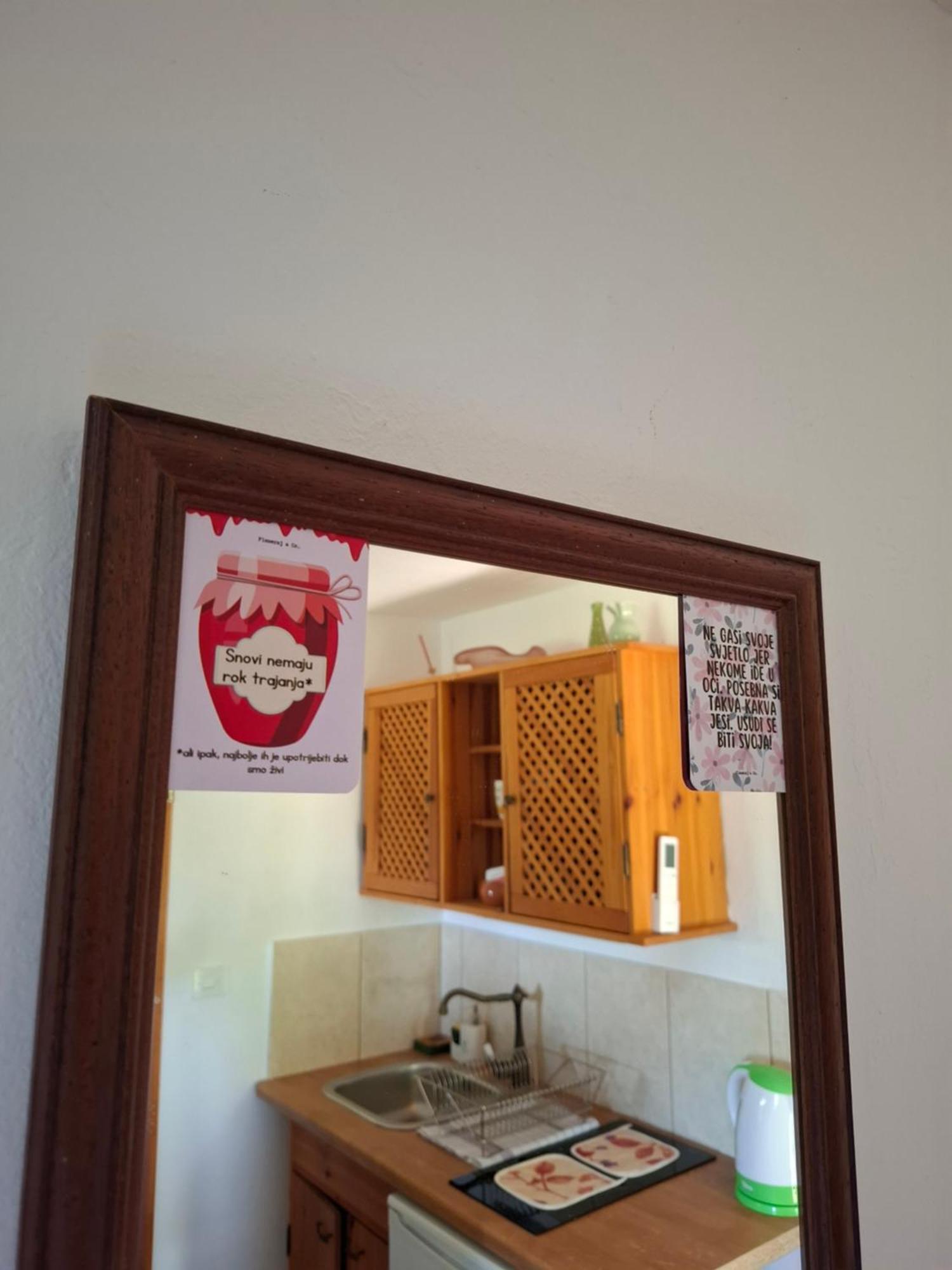 Country House Na Malenom Brijegu เบียโลวาร์ ภายนอก รูปภาพ
